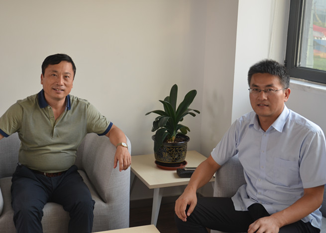 華加云海吳總——沃富新能源鄭總 華加云海吳總——沃富新能源鄭總