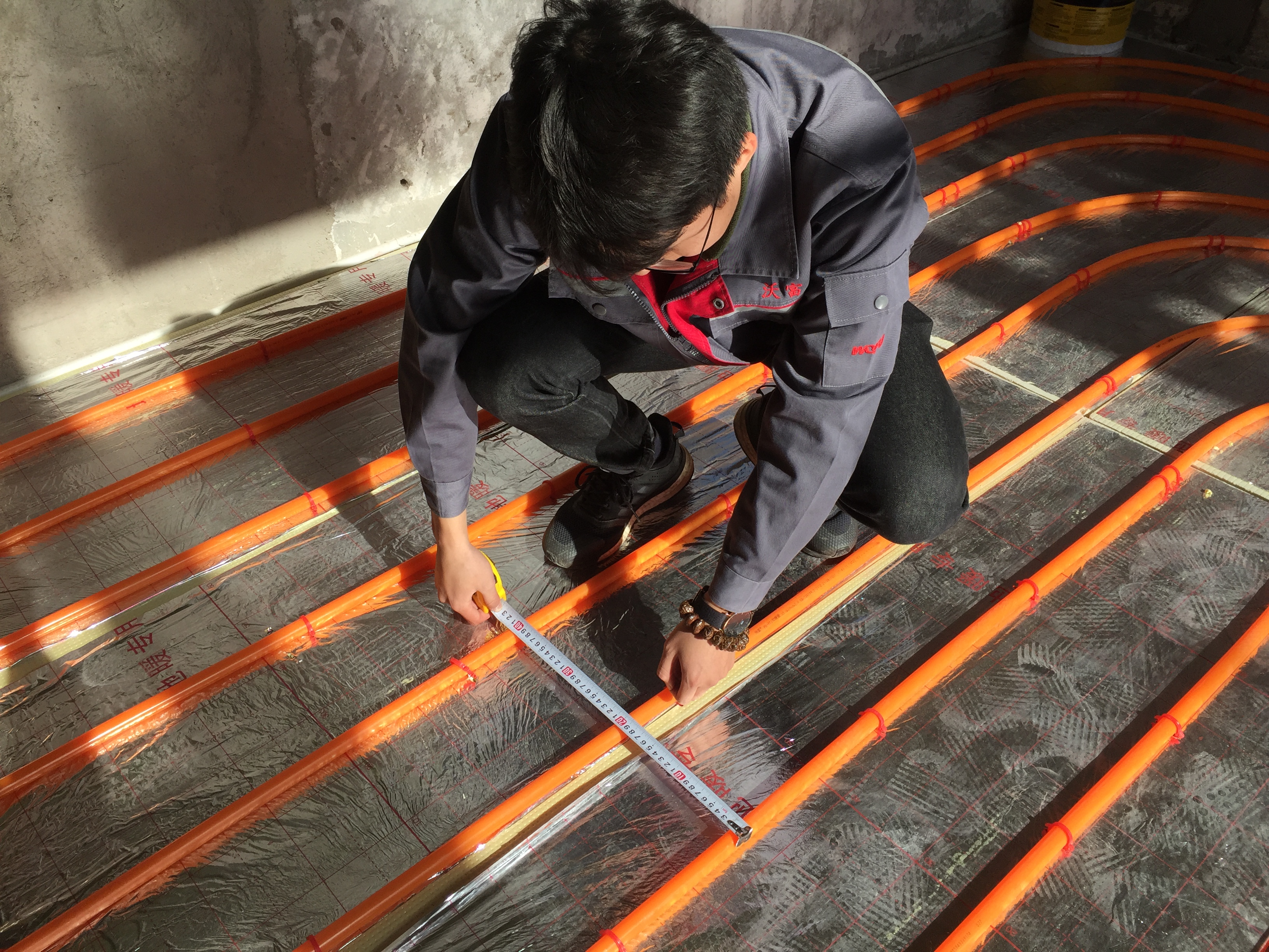 青島沃富新能源地暖施工 青島沃富新能源地暖施工