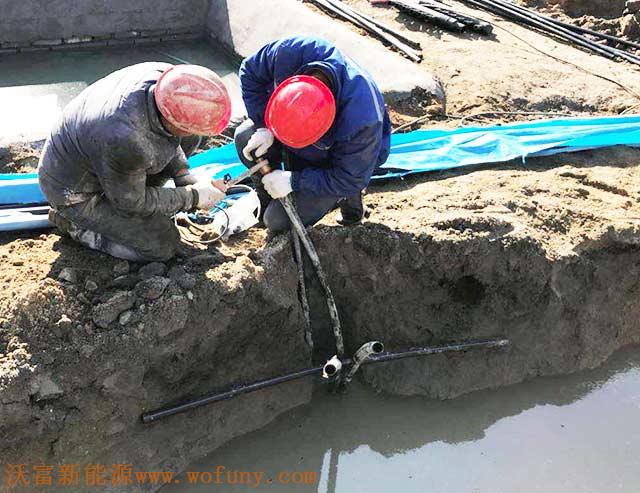 青島四十八中地源熱泵項目施工案例 青島四十八中地源熱泵項目施工案例