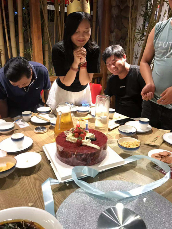 地源熱泵中央空調(diào) 地源熱泵中央空調(diào)