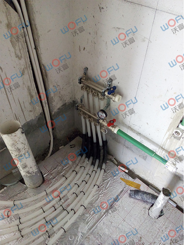 地源熱泵中央空調(diào)室內(nèi)管道 地源熱泵中央空調(diào)室內(nèi)管道