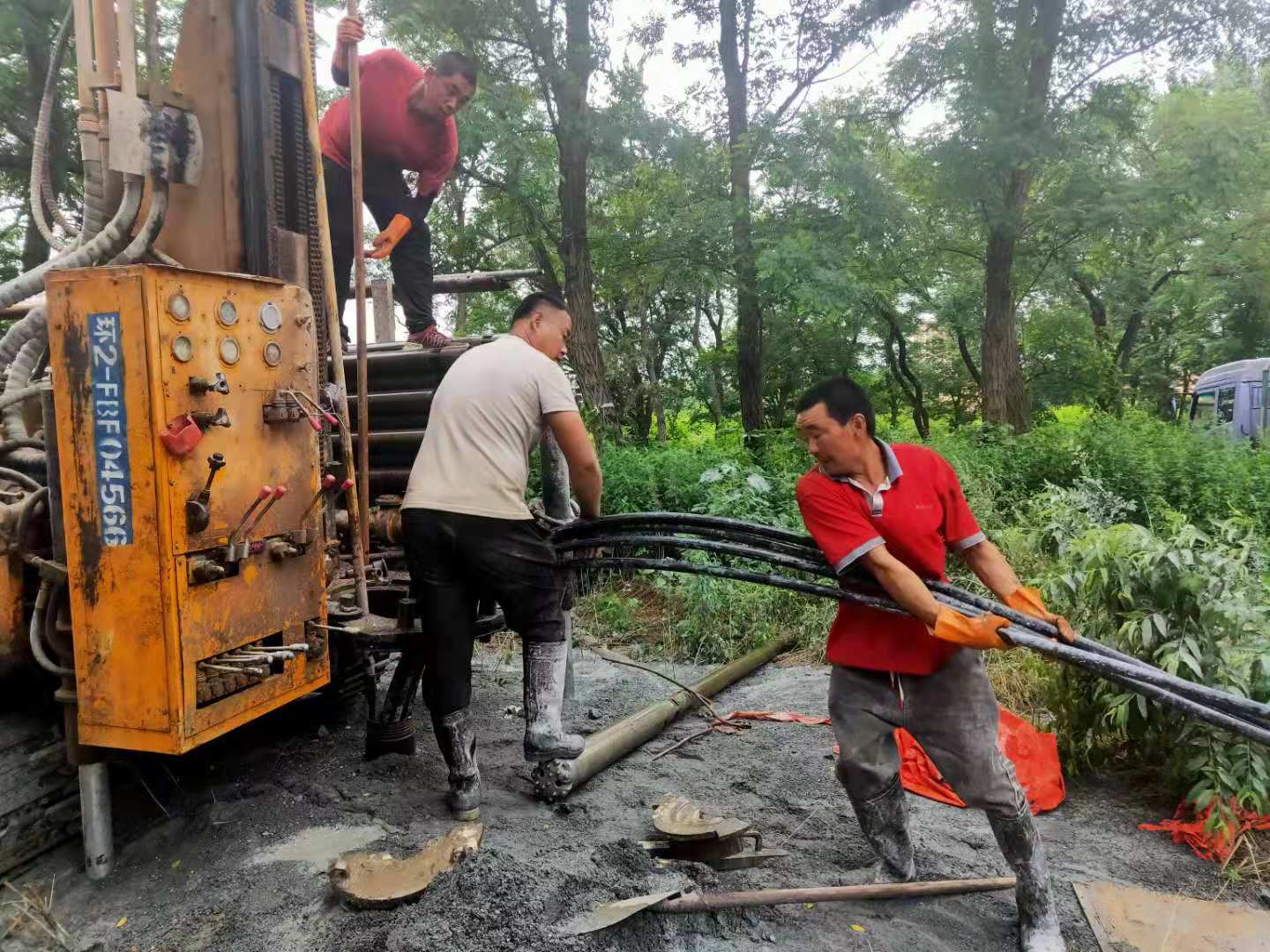 地源熱泵打井 地源熱泵打井